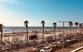 Hotel 7 Sea Front Tlv